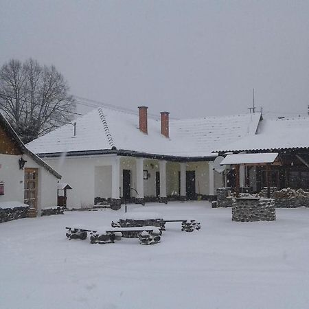 Toldi Vendégház Felsőtold Extérieur photo