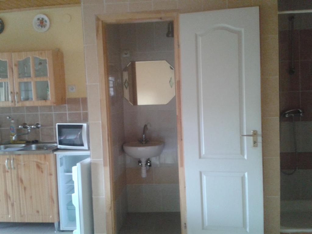 Toldi Vendégház Felsőtold Extérieur photo