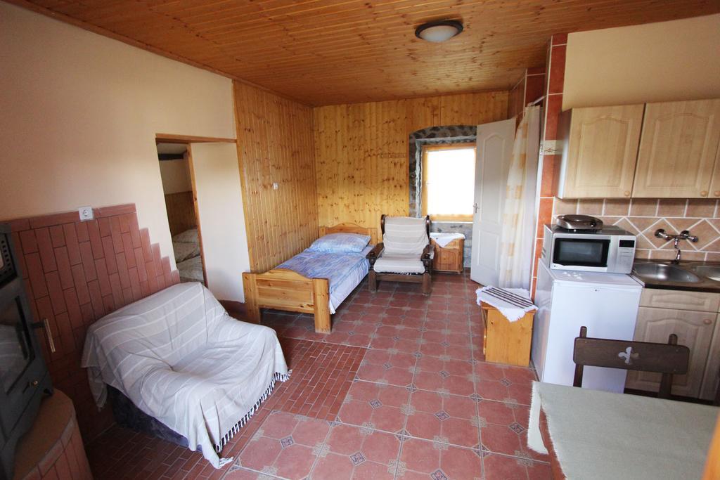 Toldi Vendégház Felsőtold Extérieur photo